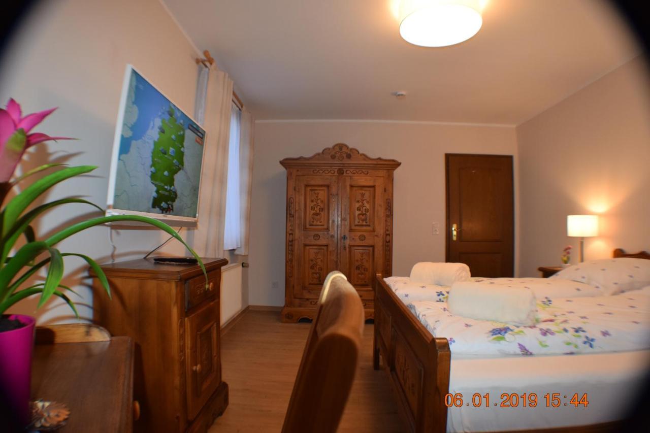 Hotel Buergergesellschaft Betzdorf Exterior photo